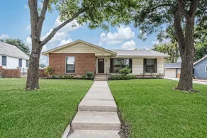 Pet Friendly And Loaded For Waco Family Fun - Image 3