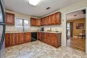 Pet Friendly And Loaded For Waco Family Fun - Image 2