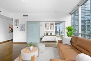 Sky High Style w Views, AC, Prkg - Image 3