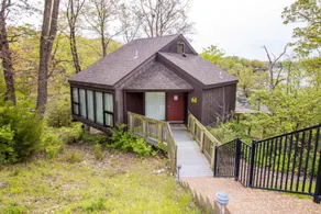 Little Branch #61-3BD/3BA/Pools/Dock-6PP - Image 5