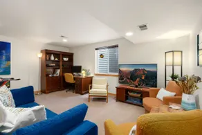 Rigden Retreat Garage, Dog Friendly, Near Trails - Image 3