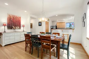 Rigden Retreat Garage, Dog Friendly, Near Trails - Image 2