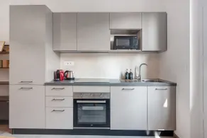 Queta - Modern Flat - Image 4