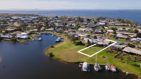 Dun Ri: Waterfront Getaway – 4BR/ and Pet-Friendly - Image 4