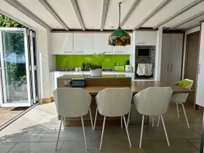 Countryside Cottage with Stunning Views - Image 3