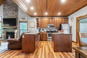 Updated Cabin - Hiwassee Highlife - Image 2