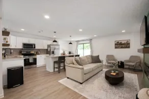 4 Bedroom Home - Hot Tub - Fire Pit - Image 5