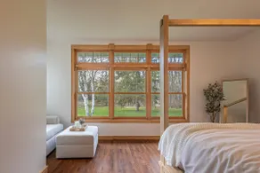 Exquisite 5 Bedroom Vacation Home - Image 3