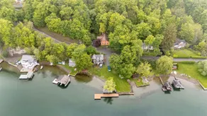 Historical Canandaigua Lakefront | Kayak/Paddlebrd - Image 3
