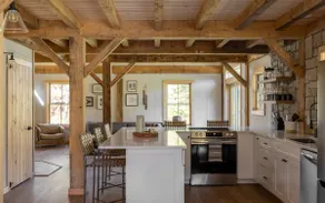 Killington Chalet: Hot Tub, Fireplace, spacious 4b - Image 3