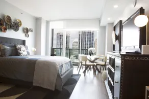 Deluxe Studio City & Bay views includes Parking - Image 2