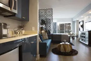 Deluxe Studio City & Bay views includes Parking - Image 4