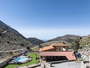 Villa Pasiphae - With Private Pool - Image 3