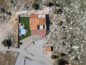 Villa Pasiphae - With Private Pool - Image 4