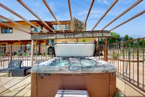 Spacious Home w/ Pool & Hot Tub in Arroyo Seco! - Image 3