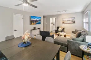 5BR Fully Fenced with 2 Living Rooms Family Ready Near Naval Base - Image 4