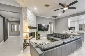 11 Mi to Dtwn: Family Home in Houston! - Image 4