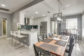 11 Mi to Dtwn: Family Home in Houston! - Image 2