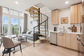Casa Riviera Loft Apartment 23 - Image 2