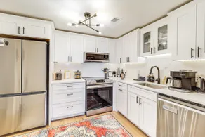 Less Than 4 Mi to Sugar Mountain Resort Condo with Balcony - Image 2