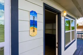 Newly Updated Walk to Beach & Ocean Center - Image 3