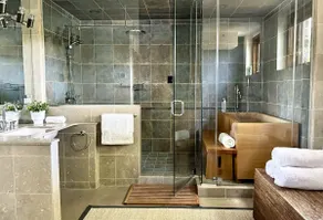 Modern Waterfront Home & Exclusive Quissett Beach - Image 3