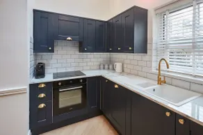 Host & Stay - Zetland Hideaway - Image 4