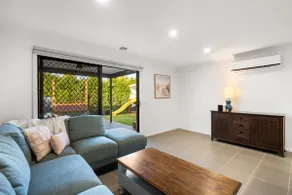 Family-Friendly 4BR Mount Duneed Manor - Image 4