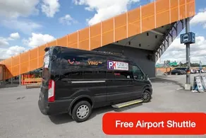 Small Studio Queen - Airport Shuttle - Image 5