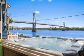 Hudson Escape W Hot Tub Bridge View - Image 2