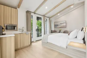 Casa Riviera 28 – Boutique Suites - Image 2
