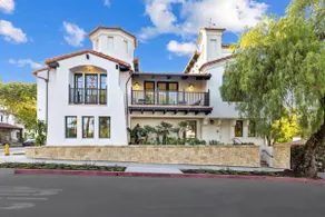 Casa Riviera 28 – Boutique Suites - Image 3