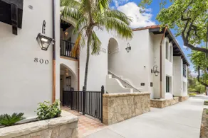 Casa Riviera 30 – Boutique Suites - Image 5