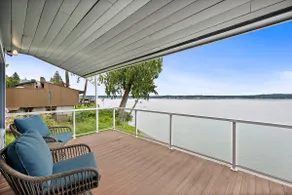 200' Waterfront classic home ~ AC on a Private Raf - Image 4