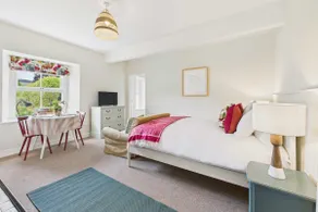 Host & Stay - Bell Cottage - Image 2