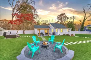 White Cottage East Setauket - Image 3