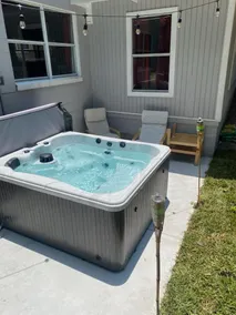 Orlando 3BR | Hot Tub + Parking + Pets - Image 2