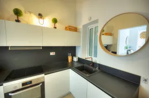 Charming and stylish duplex townhouse DGUY1-1 - Image 4