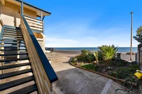 Horizon 235 - Seaview Hideaway on the Esplanade - Image 5
