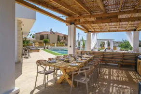 Villa Yammas, 5-Bedroom Stone Villa with Private Pool, Walking distance from Beach - Image 3