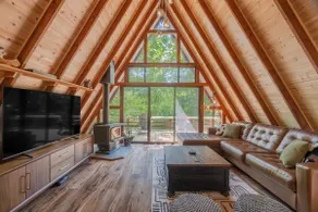 Starlight Chalet by Innsbrook Vacations! - Image 2