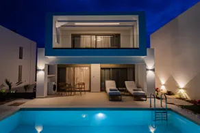 Anna Luxury Villa by TravelPro - Image 5