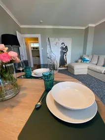 Apartment 5 - Image 3