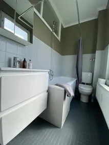 Apartment 5 - Image 5