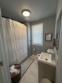 Perfect for Groups | 3 BR Westminster House - Image 3