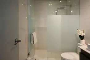 Modern 2BR Apartment with Quiet Interior Balcony - Image 2