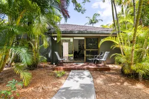 Tropical Bure 19 - Image 3