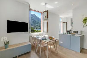 Il Porticciolo - Lake Front Panoramic Apartment - Happy Rentals - Image 4