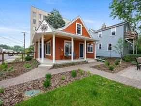 Charming NE Arts District Home - Image 2