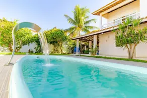 GB55 Excellent 5-Bedroom House 50m from the Beach - Image 2